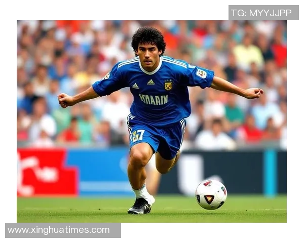 足球球星手工艺术:雕刻传奇人物与赛场精彩瞬间的创意表达 足球球星手工艺术:雕刻传奇人物与赛场精彩瞬间的创意表达