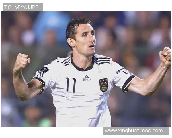 世界足坛11号位球星排名解析：谁才是传奇中最具影响力的11号球员